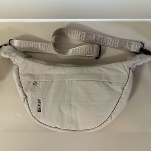 Vanilla Dream Crescent